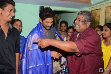 Allu Arjun at Mega Fans President House